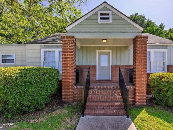 825 Maple Street, Macon, GA 31201