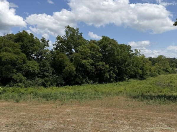 1136 Old Creek Bend , Gallatin, TN 37066