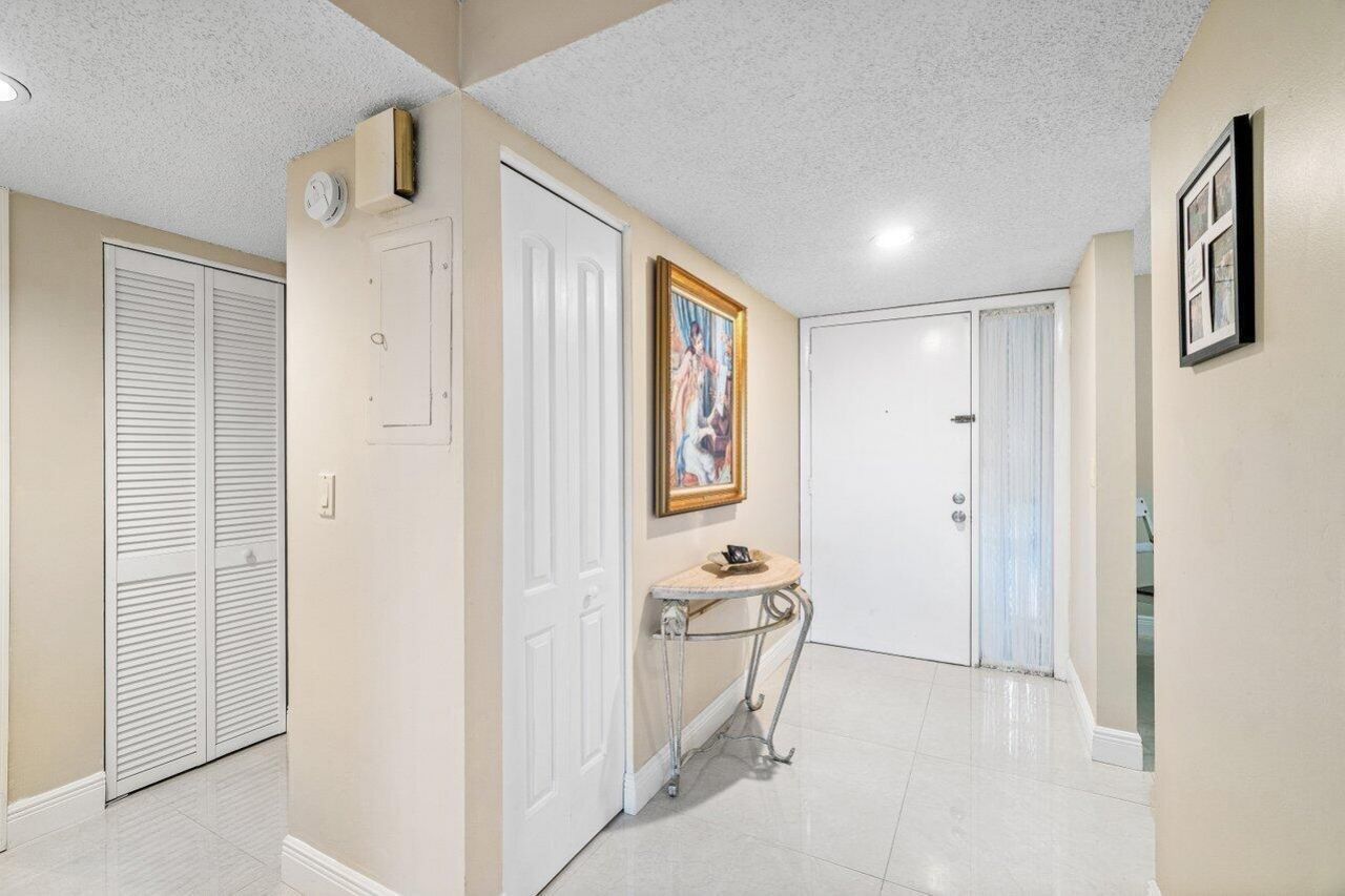 5771 Fairway Park Court, Unit 103, Boynton Beach, FL 33437 Photo
