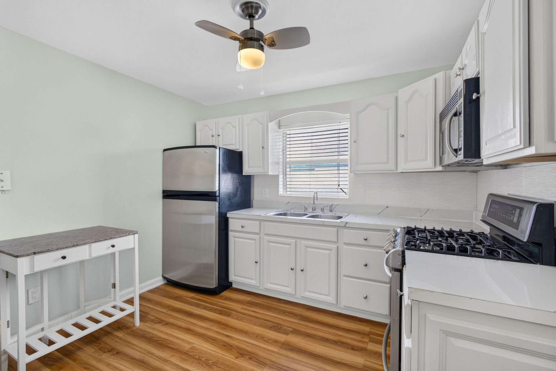 1547 W 10th Street, Riviera Beach, FL 33404 Photo