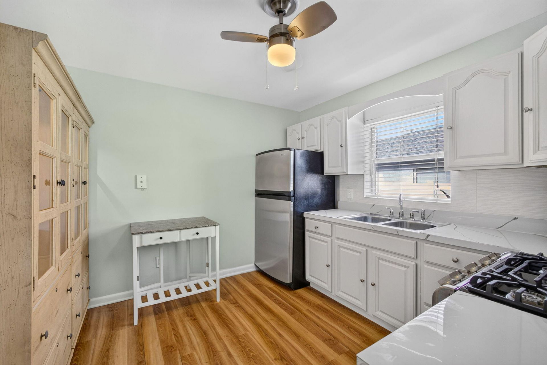 1547 W 10th Street, Riviera Beach, FL 33404 Photo