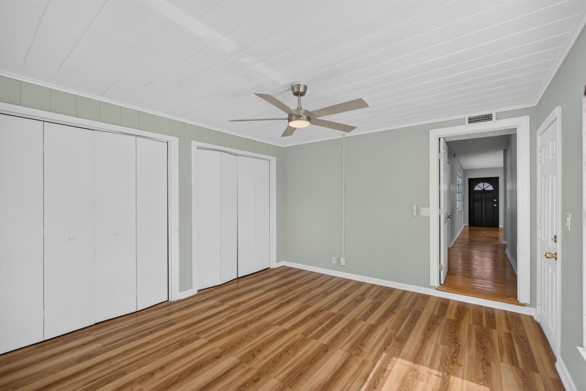1547 W 10th Street, Riviera Beach, FL 33404 Photo