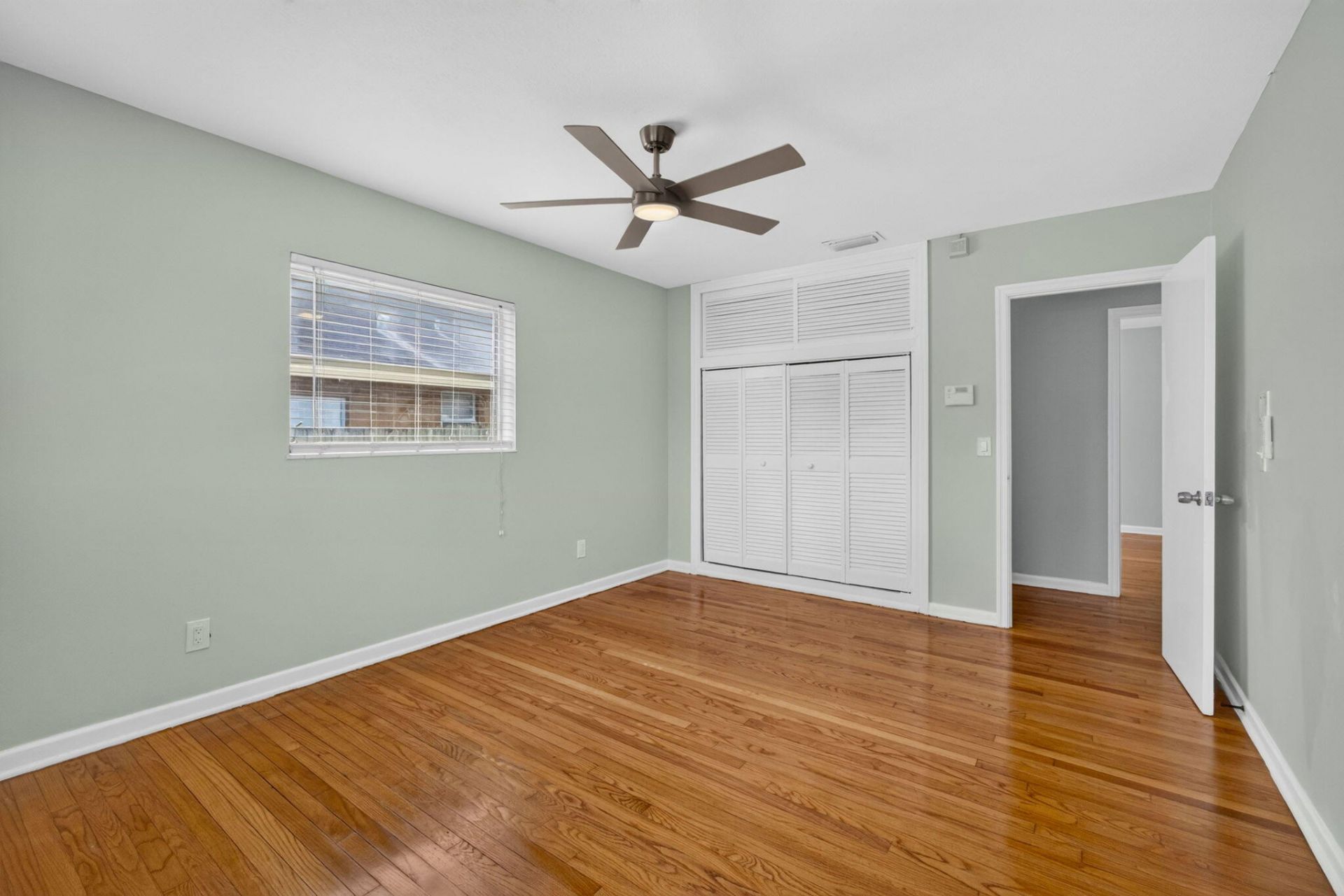 1547 W 10th Street, Riviera Beach, FL 33404 Photo
