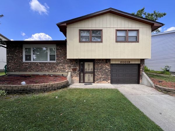 20018 Lakewood Avenue , Lynwood, IL 60411