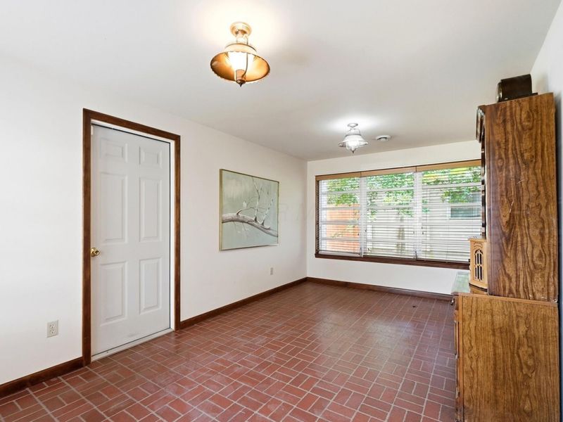 117 Hansbarger Avenue , Baltimore, OH 43105 Photo 29