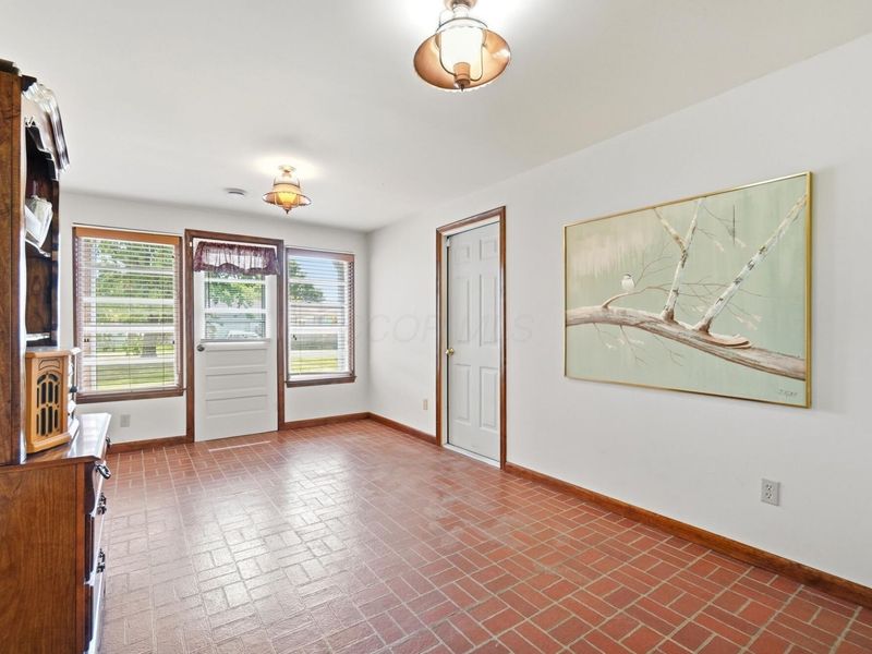 117 Hansbarger Avenue , Baltimore, OH 43105 Photo 32