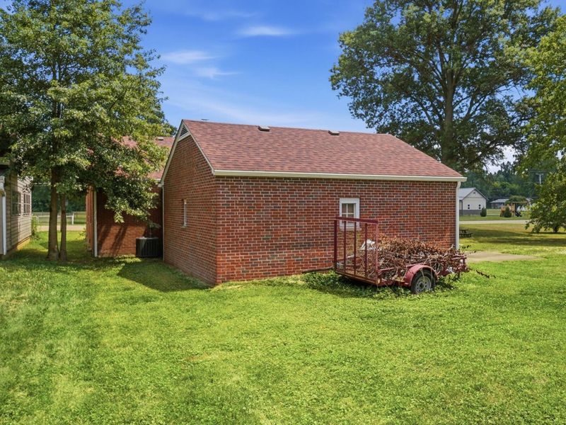117 Hansbarger Avenue , Baltimore, OH 43105 Photo 36