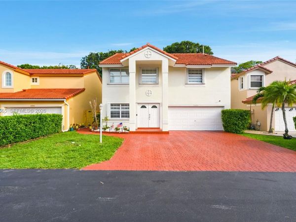 14986 SW 113th St, Miami, FL 33196