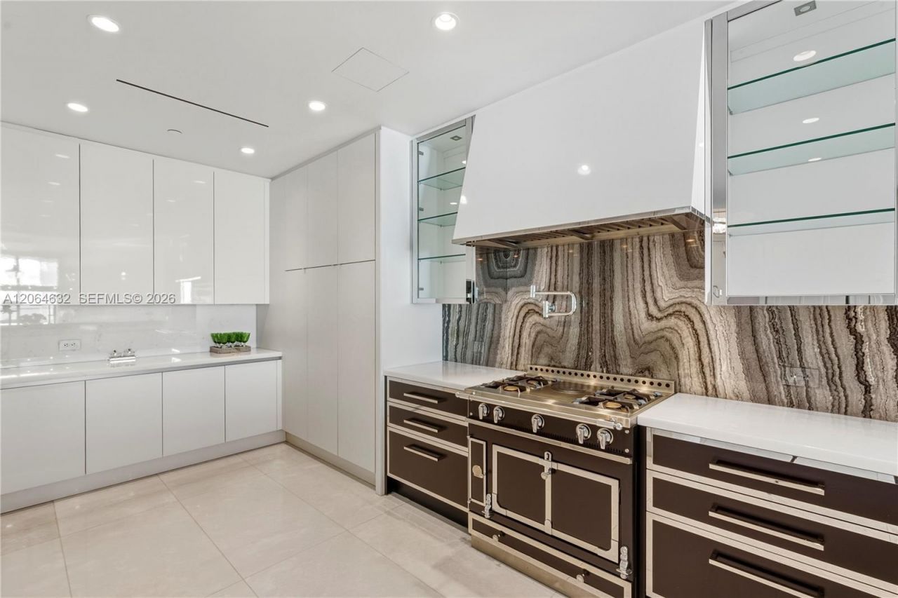 17901 Collins Ave, Unit 1803, Sunny Isles Beach, FL 33160 Photo