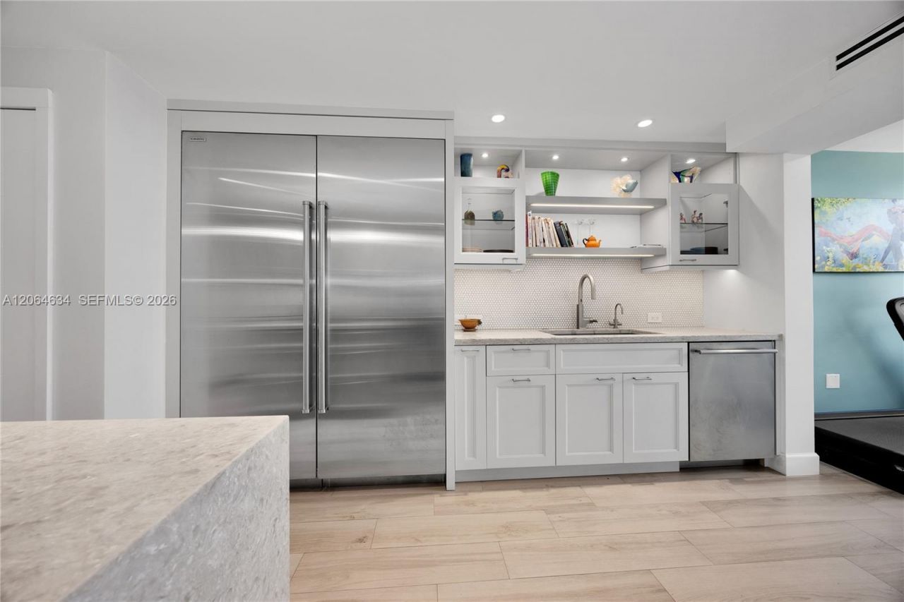 3 Grove Isle Dr , Unit C1402, Miami, FL 33133 Photo