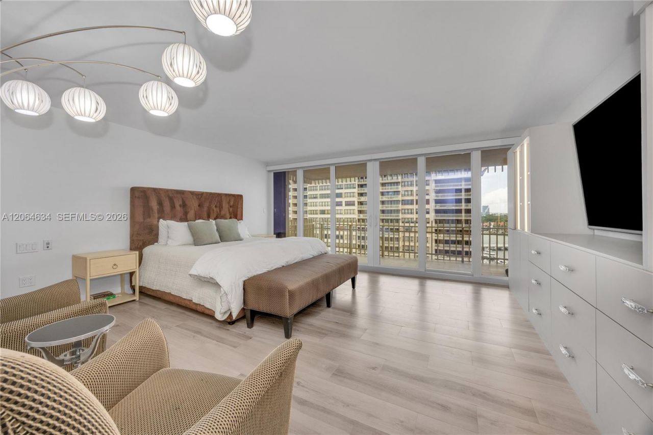3 Grove Isle Dr , Unit C1402, Miami, FL 33133 Photo