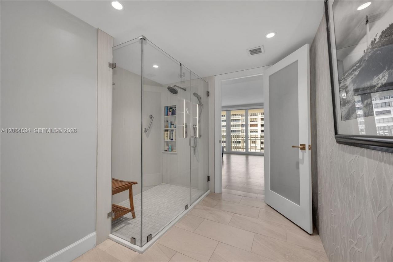 3 Grove Isle Dr , Unit C1402, Miami, FL 33133 Photo