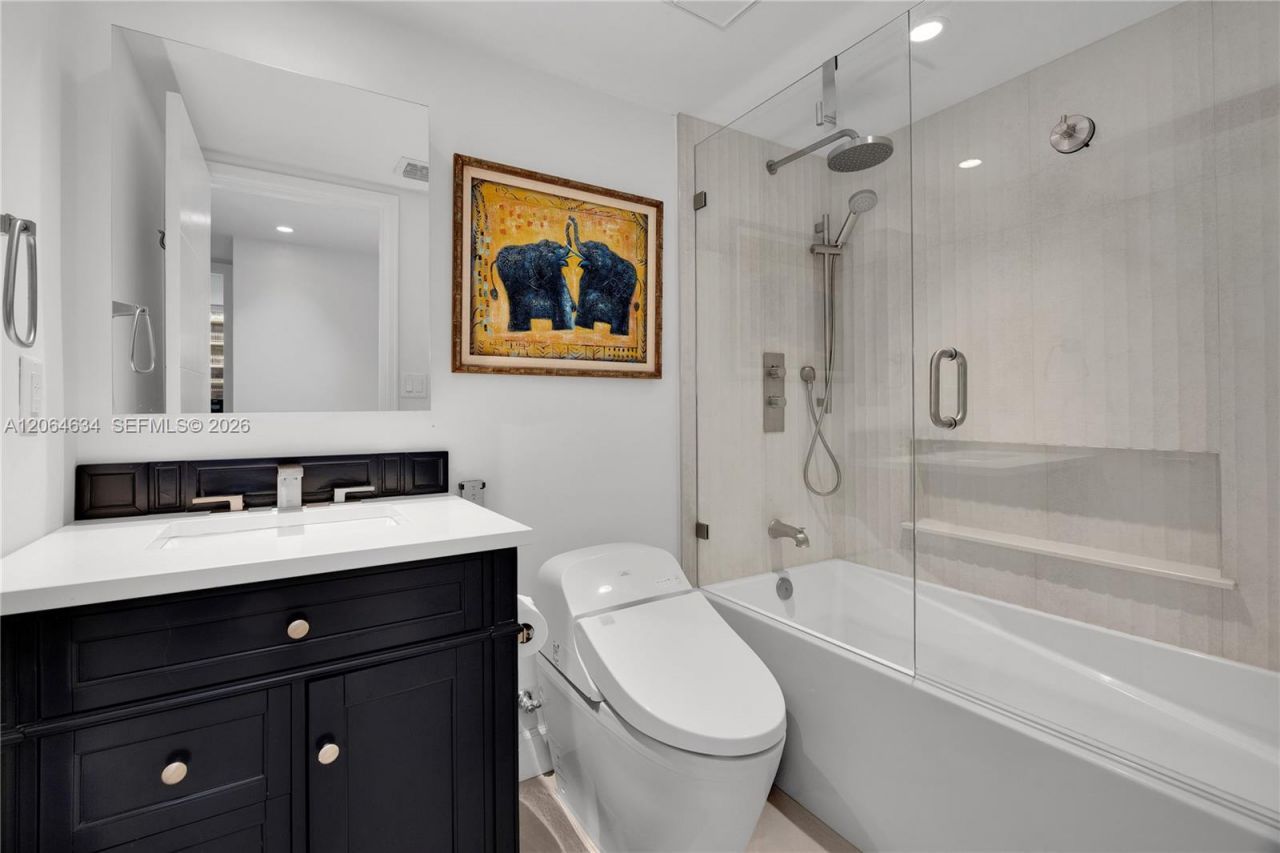 3 Grove Isle Dr , Unit C1402, Miami, FL 33133 Photo