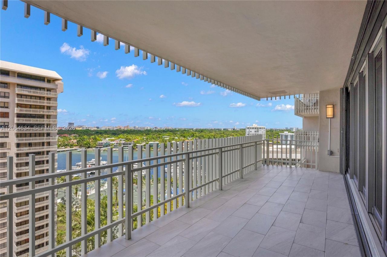3 Grove Isle Dr , Unit C1402, Miami, FL 33133 Photo