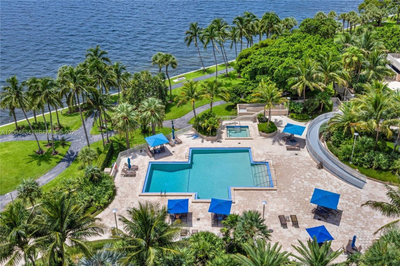 3 Grove Isle Dr , Unit C1402, Miami, FL 33133 Photo