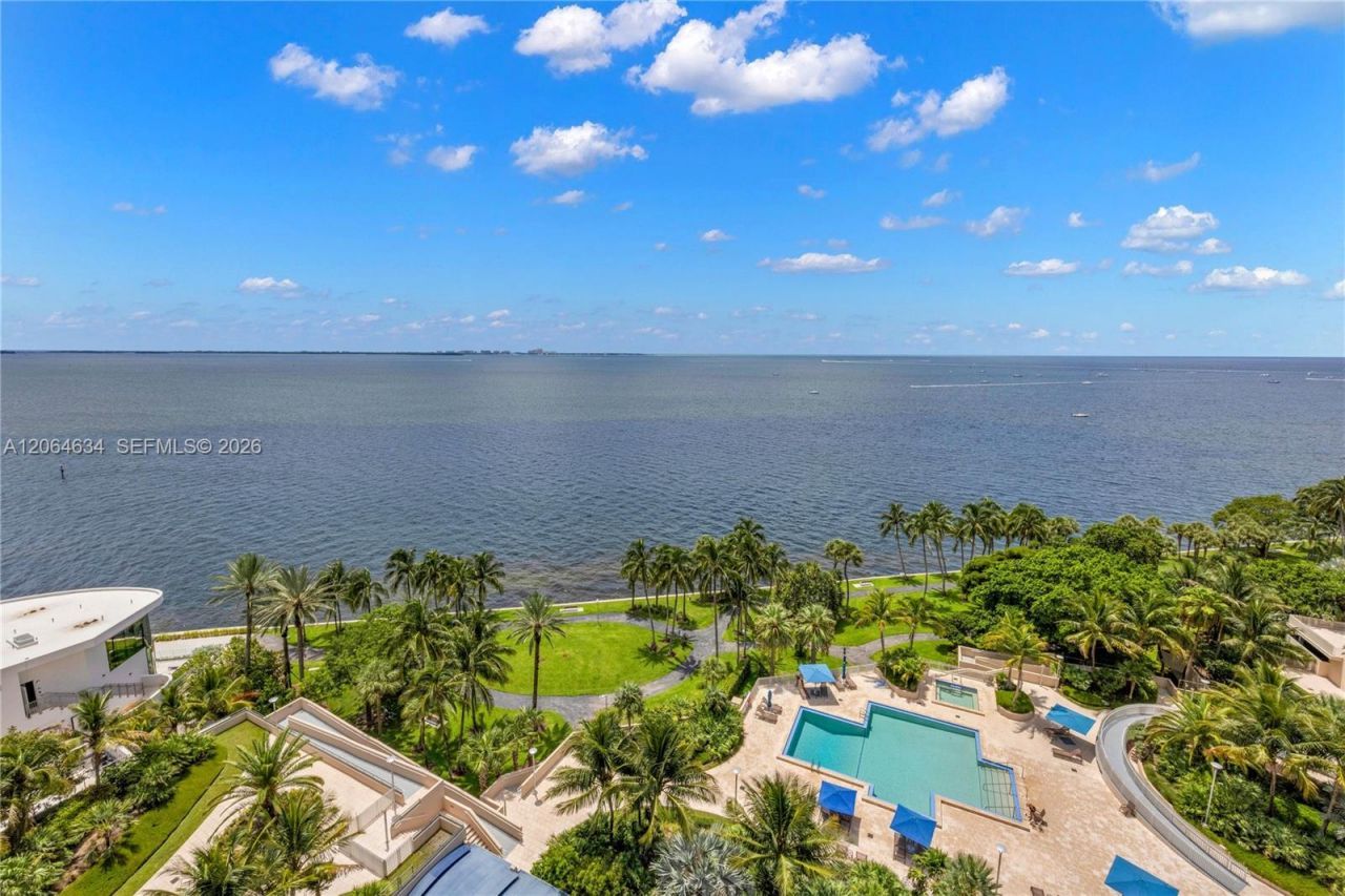 3 Grove Isle Dr , Unit C1402, Miami, FL 33133 Photo