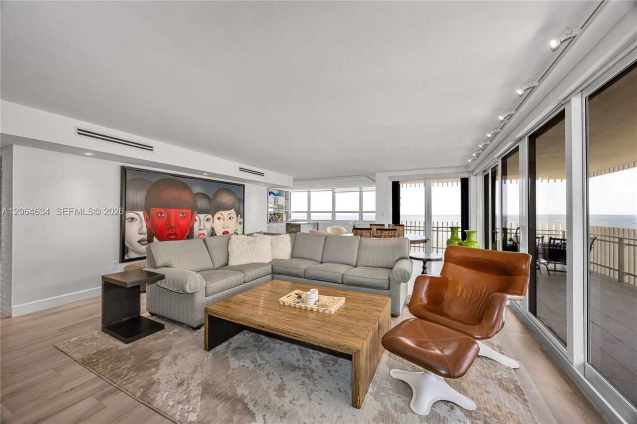 3 Grove Isle Dr , Unit C1402, Miami, FL 33133 Photo