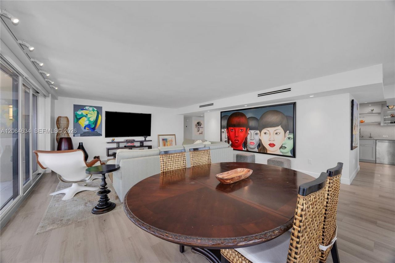 3 Grove Isle Dr , Unit C1402, Miami, FL 33133 Photo