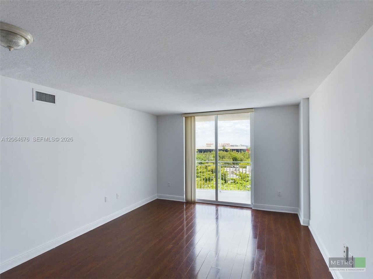 60 NW 37th Ave, Unit 603, Miami, FL 33125 Photo