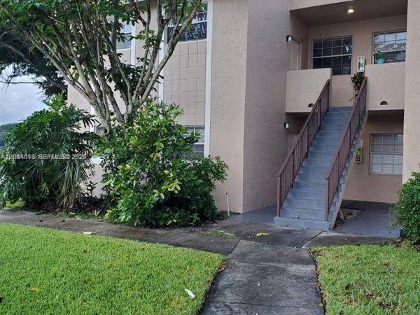 1851 NW 96th Ter , Unit 6C, Pembroke Pines, FL 33024