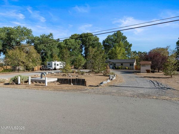 1075 Mesa Drive, Fernley, NV 89408