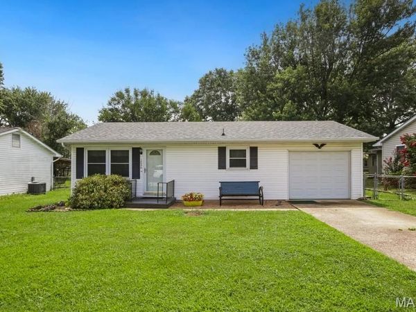 1050 Prairie Street , Sullivan, MO 63080