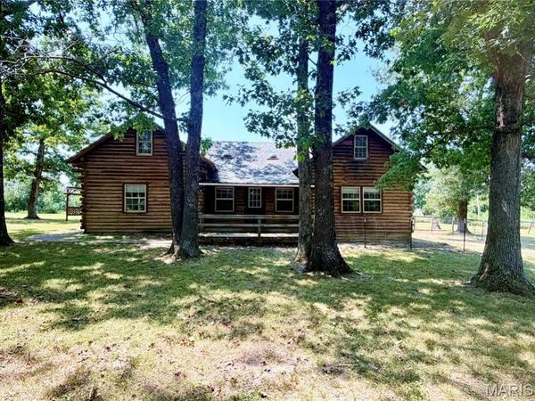 23149 Red Hawk Drive, Lebanon, MO 65536