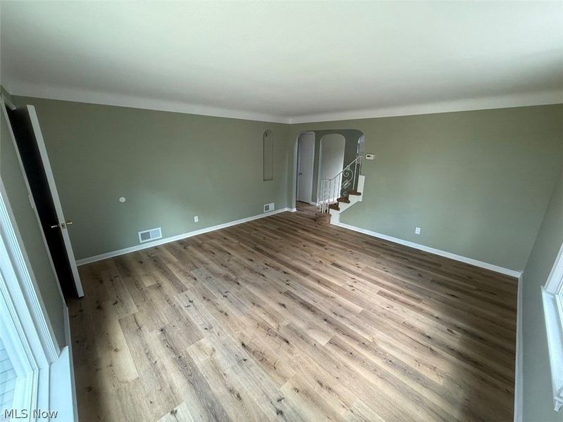 8314 Vineyard Avenue , Cleveland, OH 44105 Photo 11