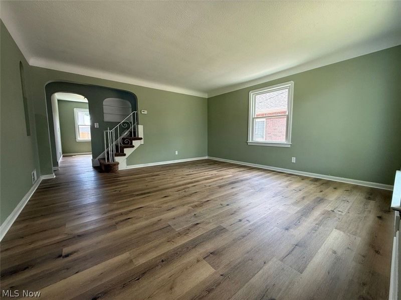 8314 Vineyard Avenue , Cleveland, OH 44105 Photo 9