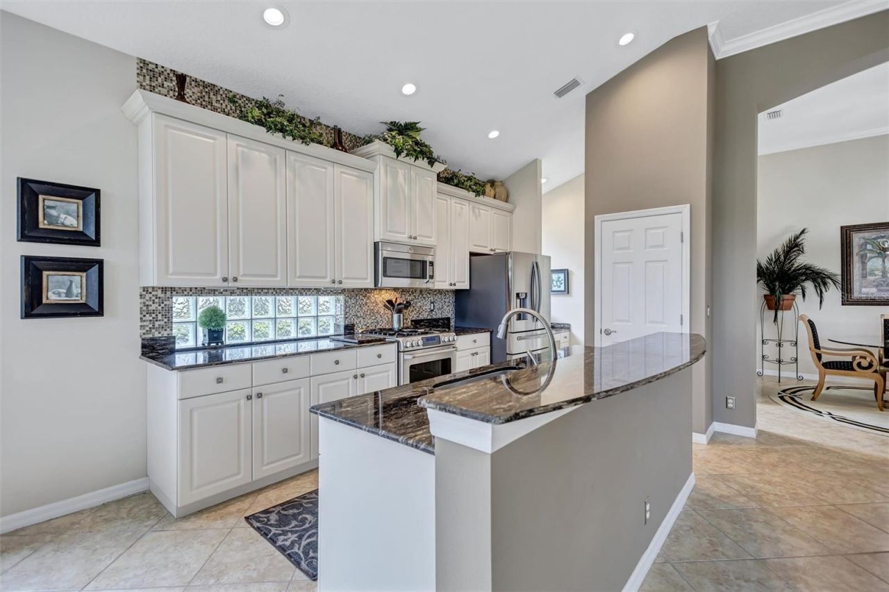 7163 Sandhills Place, Lakewood Ranch, FL 34202 Photo