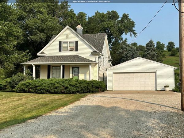 1987 GLEN ELLEN RD, Sergeant Bluff, IA 51054