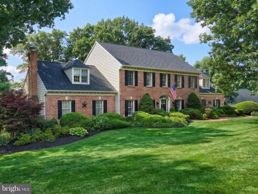 2247 Spangler Circle, York, PA 17406 Main Photo