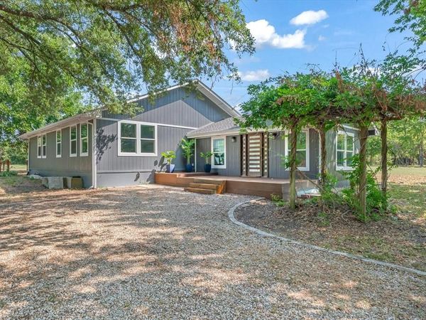 213 Club Circle , East Tawakoni, TX 75472