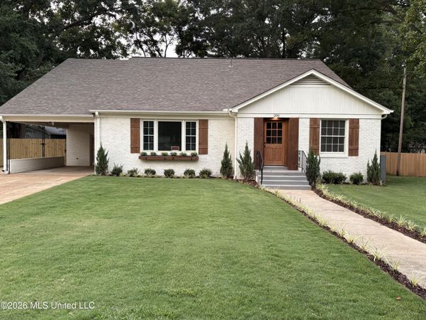 206 Bowden Street, Senatobia, MS 38668