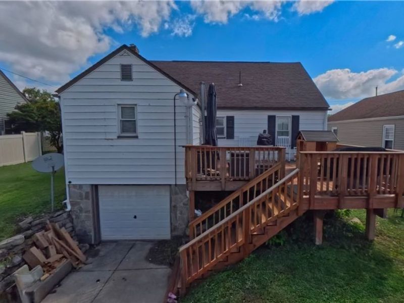 1817 Idaho Avenue , East Liverpool, OH 43920 Photo 4