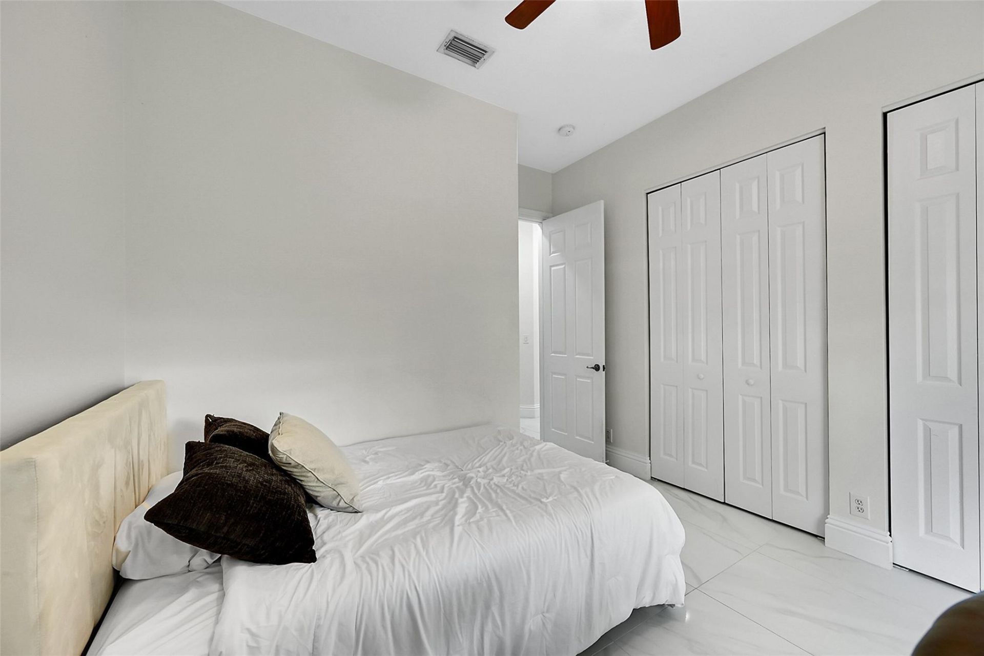11163 NW 69th Place, Parkland, FL 33076 Photo