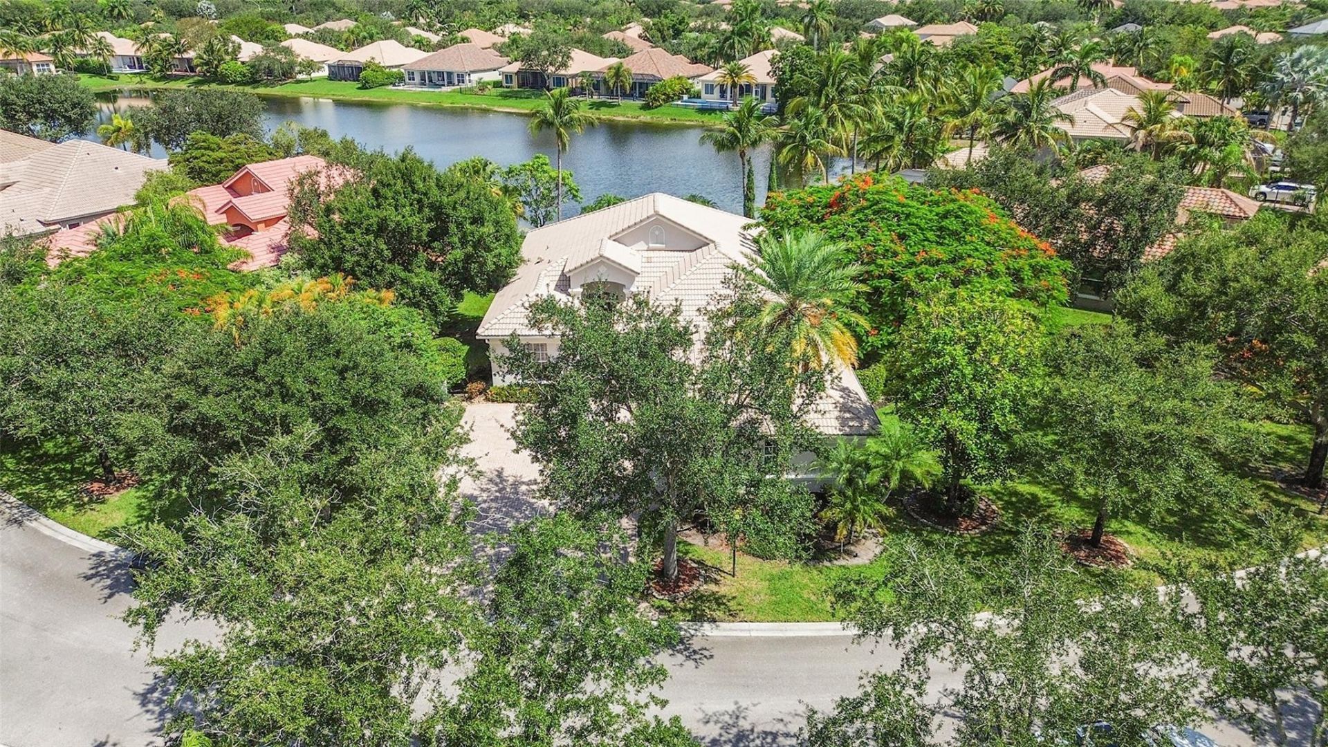 11163 NW 69th Place, Parkland, FL 33076 Photo