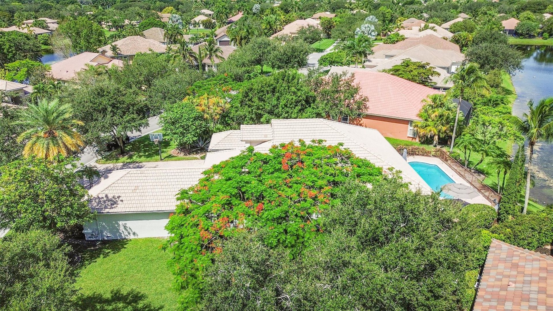 11163 NW 69th Place, Parkland, FL 33076 Photo