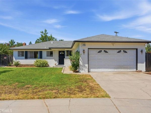 641 E Scott, Fresno, CA 93710