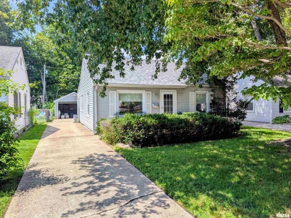 2417 S 1ST Street, Springfield, IL 62704