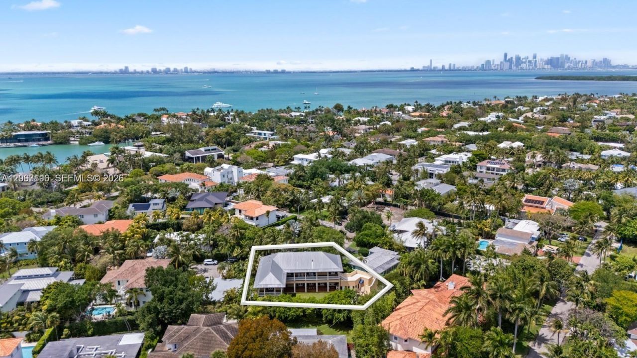 685 Harbor Ln , Key Biscayne, FL 33149 Photo