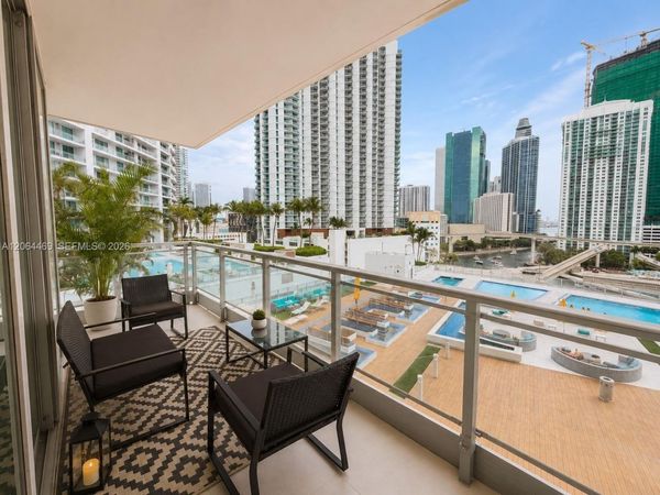 92 SW 3rd St , Unit 1210, Miami, FL 33130