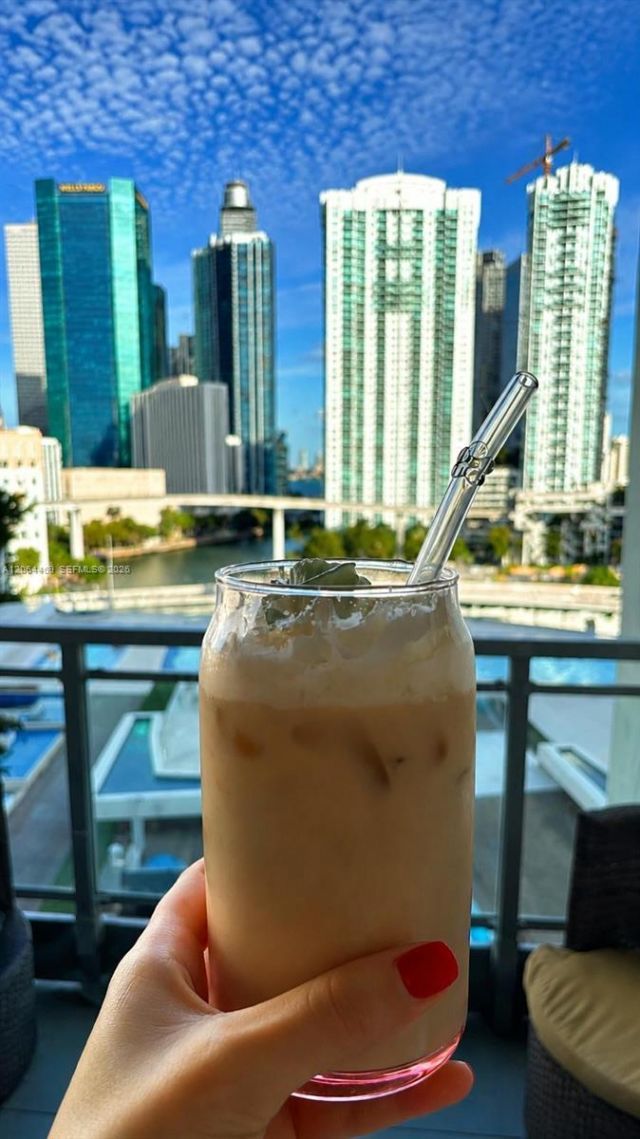 92 SW 3rd St, Unit 1210, Miami, FL 33130 Photo