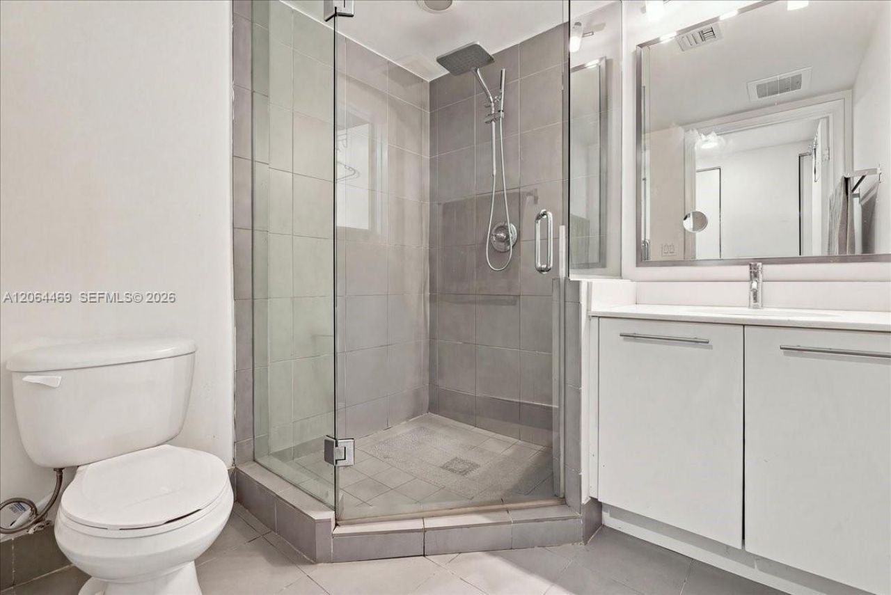 92 SW 3rd St, Unit 1210, Miami, FL 33130 Photo