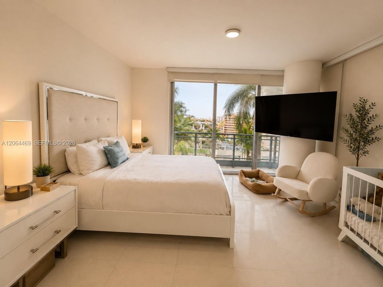 92 SW 3rd St , Unit 1210, Miami, FL 33130 Photo