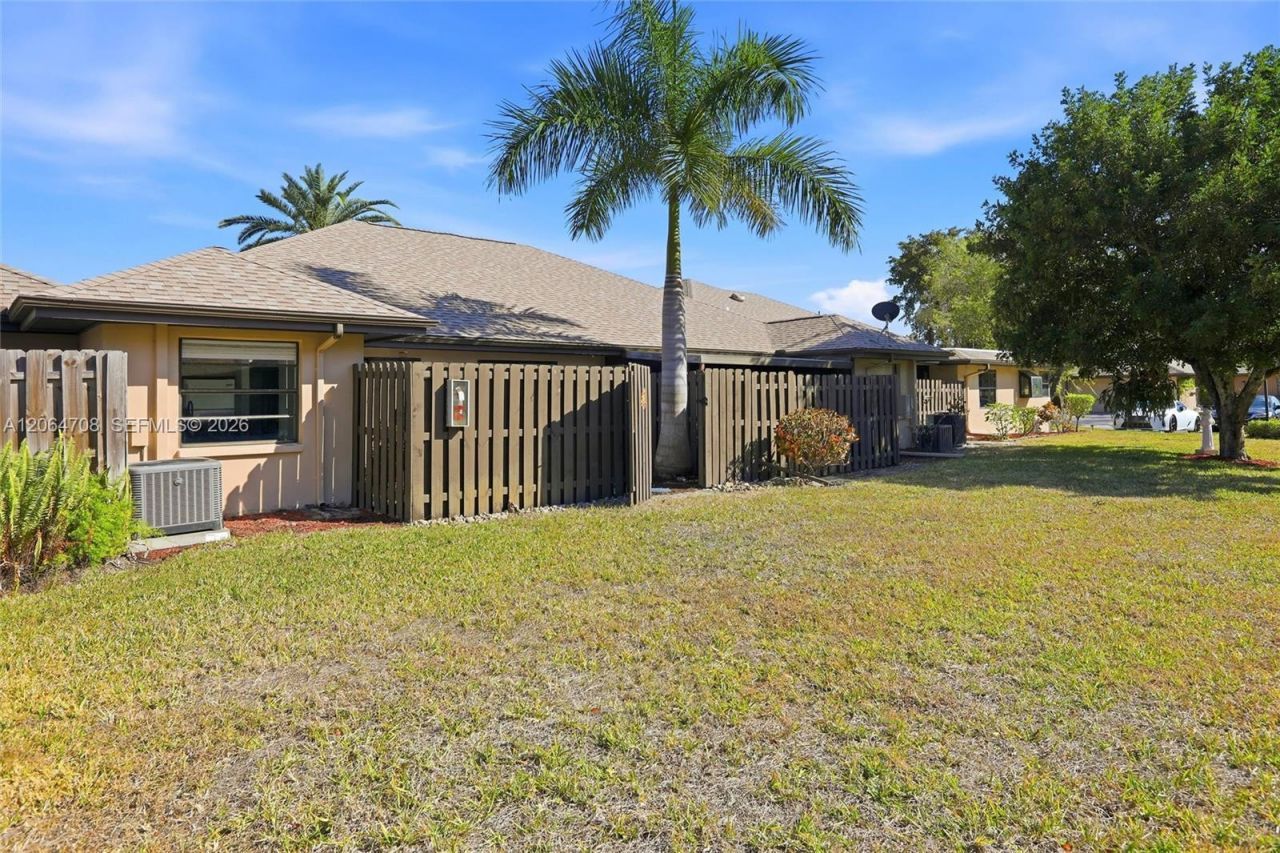 13144 Inglenook Ct, Fort Myers, FL 33919 Photo