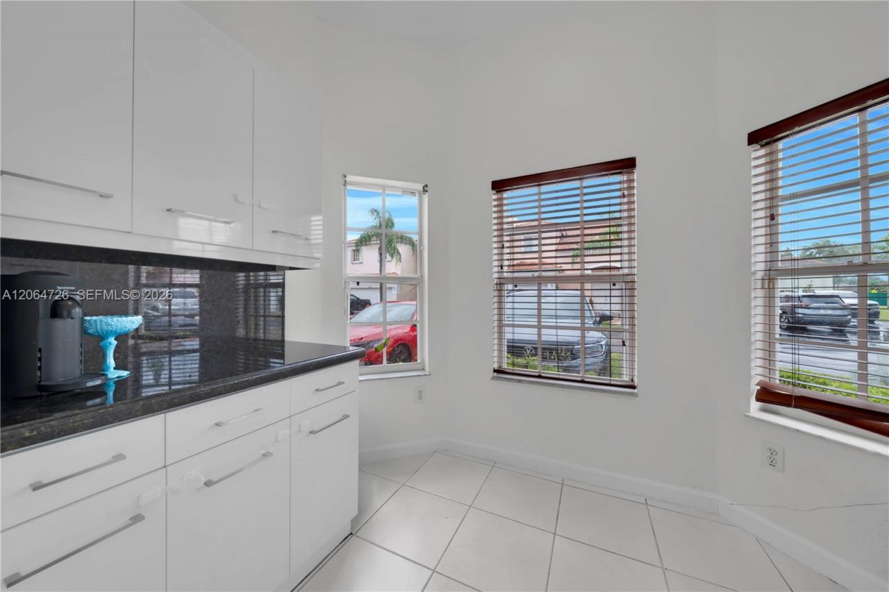 16220 SW 101st Ter , Miami, FL 33196 Photo