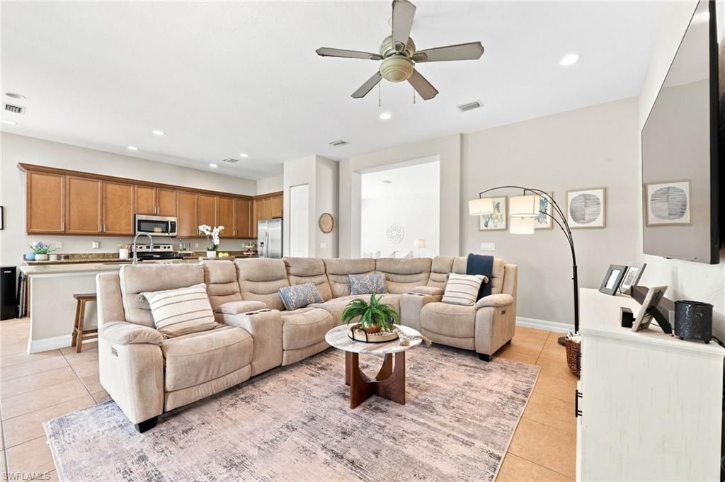 3846 Pleasant Springs Dr , Naples, FL 34119 Photo