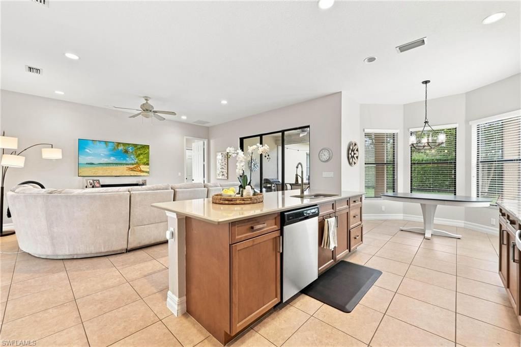 3846 Pleasant Springs Dr , Naples, FL 34119 Photo
