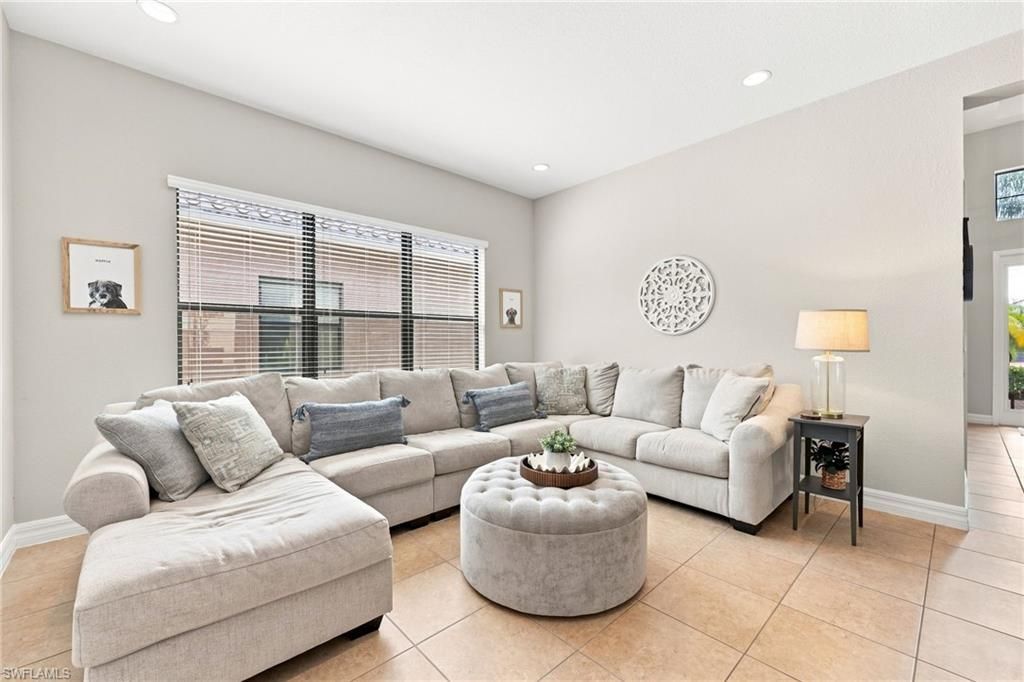 3846 Pleasant Springs Dr , Naples, FL 34119 Photo